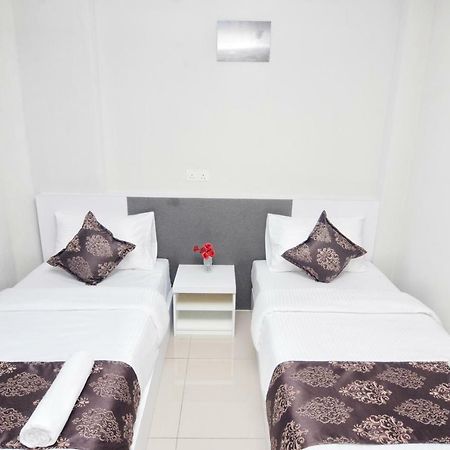 K Vila Hotel Sungai Petani Kültér fotó