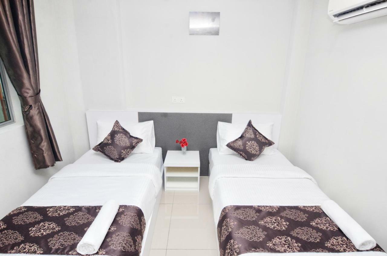 K Vila Hotel Sungai Petani Kültér fotó